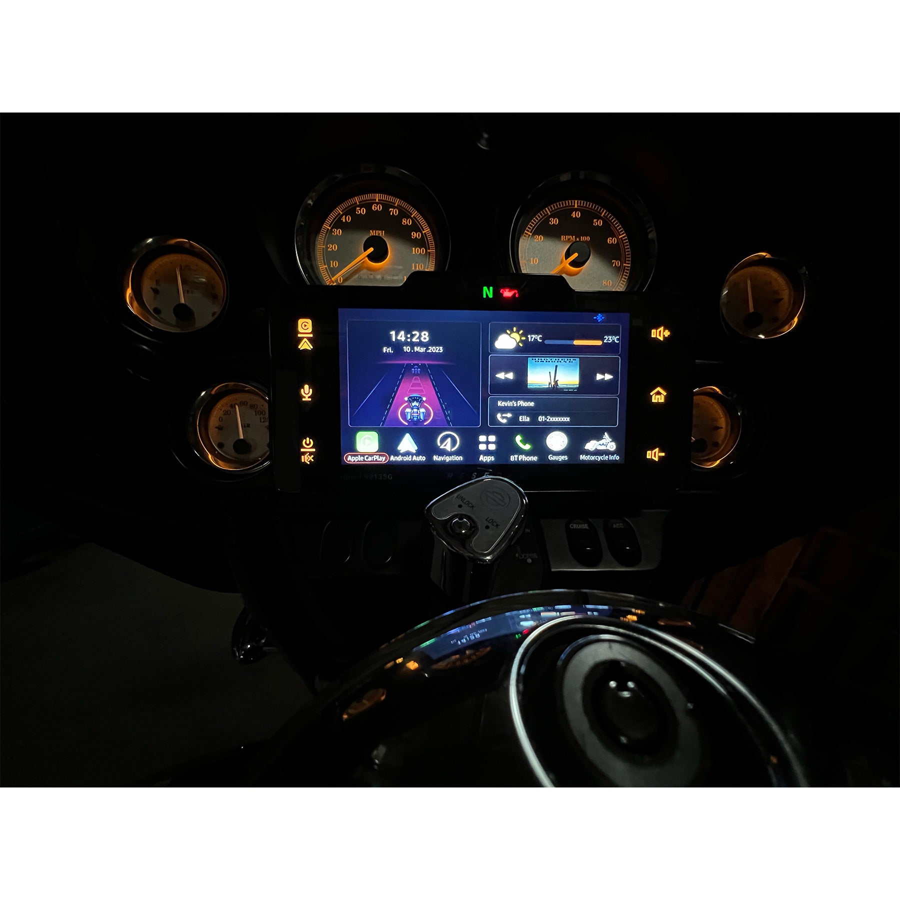 Soundstream HDHU.9813SG (WHD.SG) Radio Headunit for '98-13 Street Glide Only