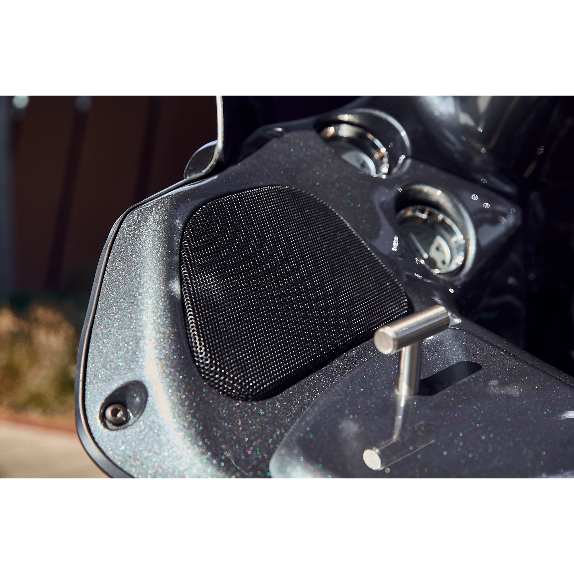 Kenwood CA-GRL98RG Replacement Grilles for Select 1998-2013 Road Glides