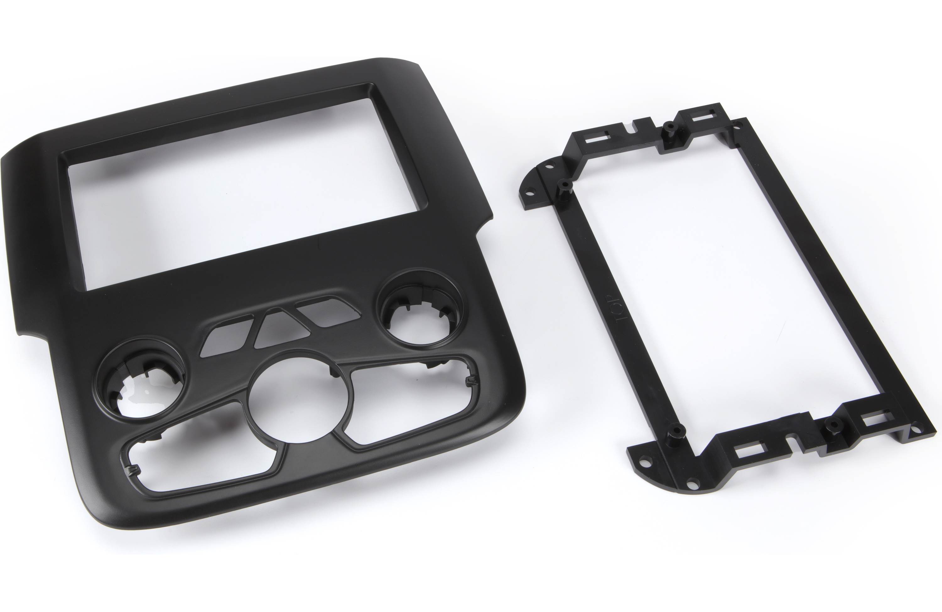 iDatalink KIT-RAM1 Dash and Wiring Kit for select 2013-22 RAM trucks with factory 8.4" screen