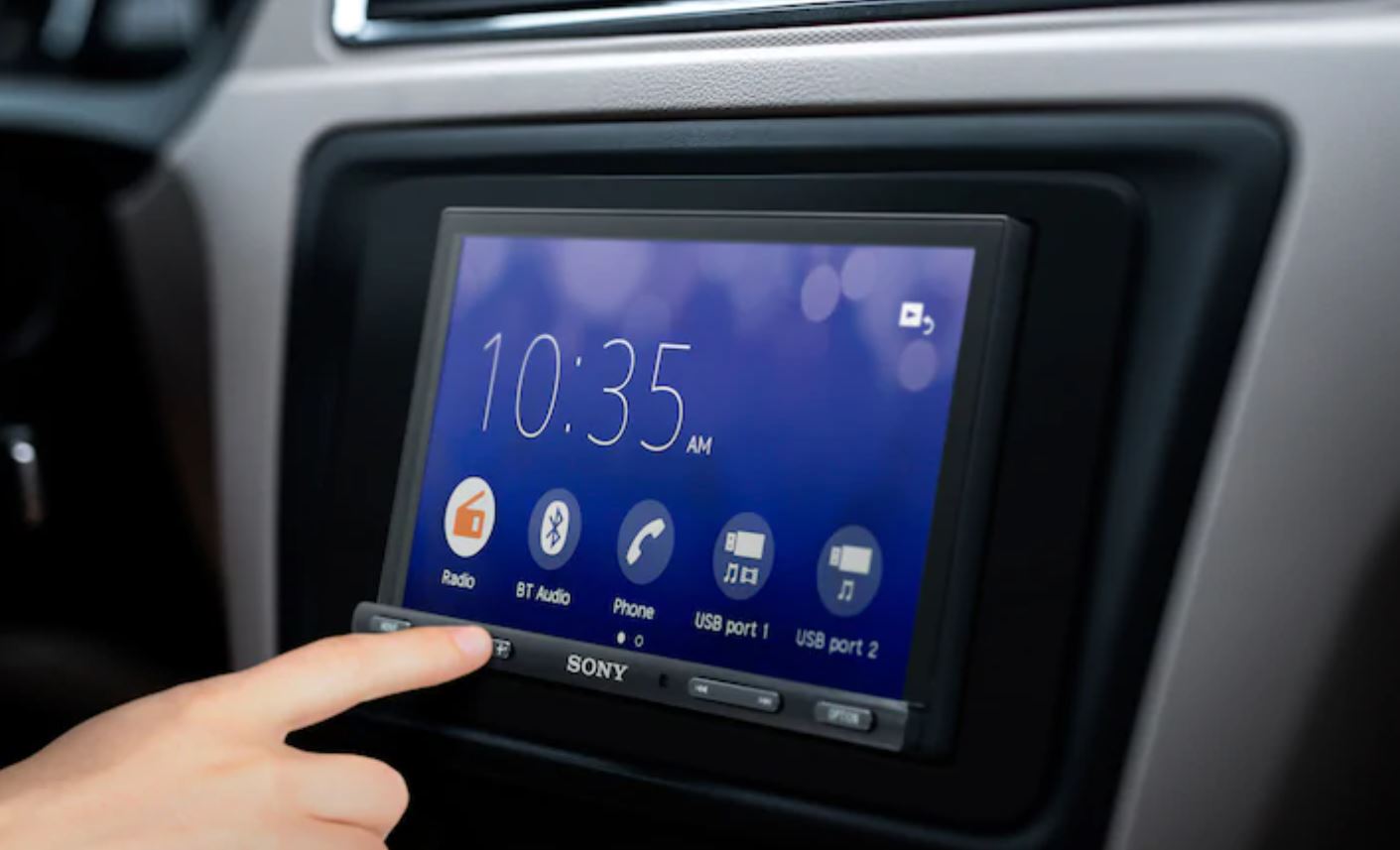 Sony XAV-AX5500 6.95" Bluetooth Media Receiver with Apple CarPlay